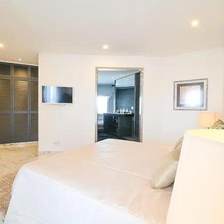 Διαμέρισμα Penthouse With Amazing View *