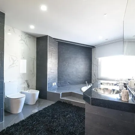 דירה Penthouse With Amazing View פורטימאו