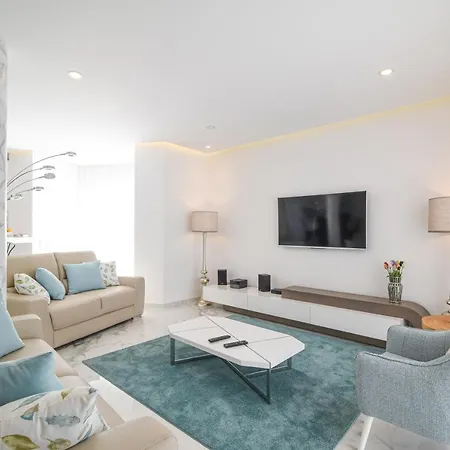 Penthouse With Amazing View * פורטימאו